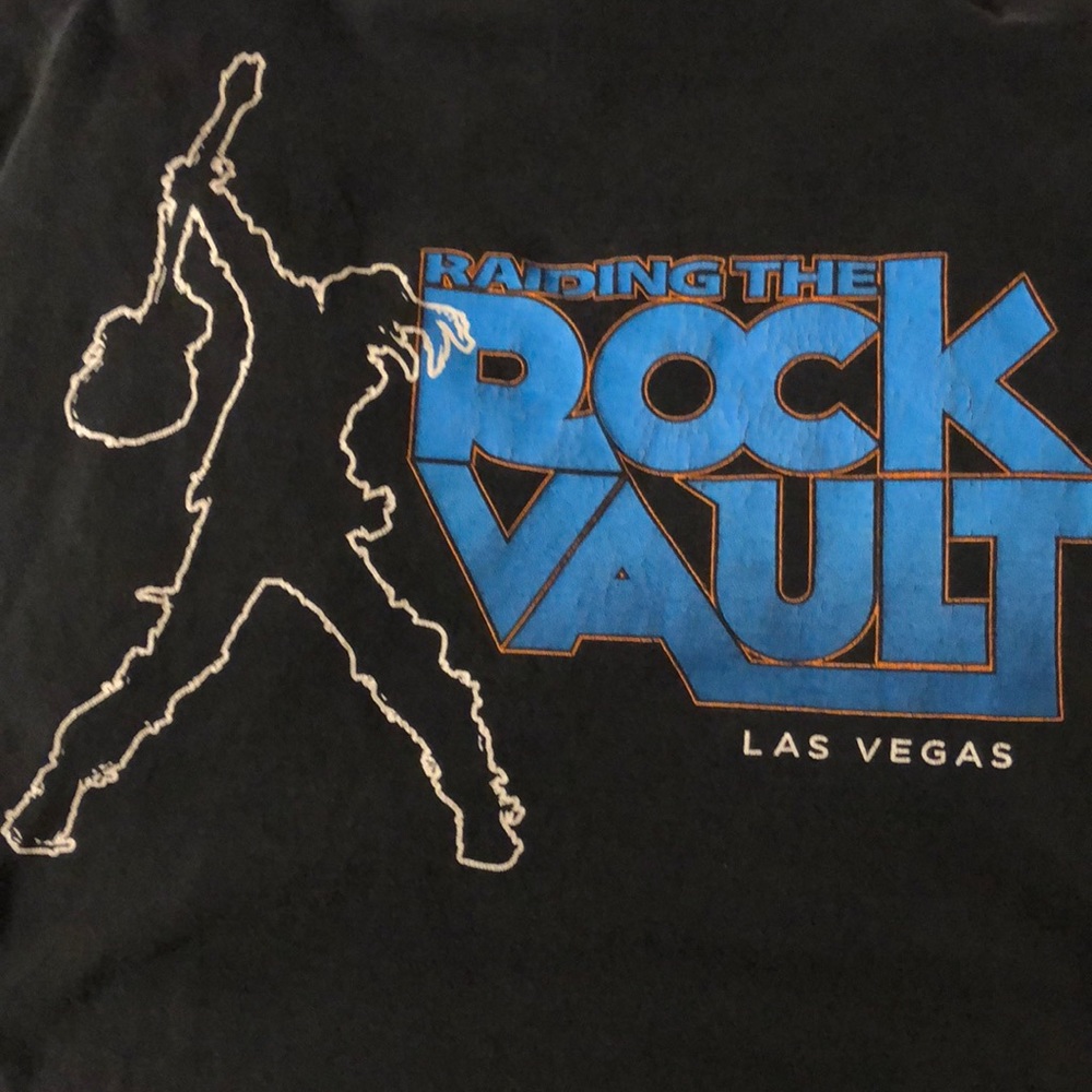 Rock Vault LVH T-shirt Size large